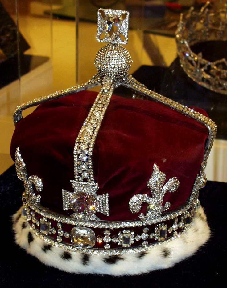 queen elizabeth ii coronation crown. Queen#39;s Crown