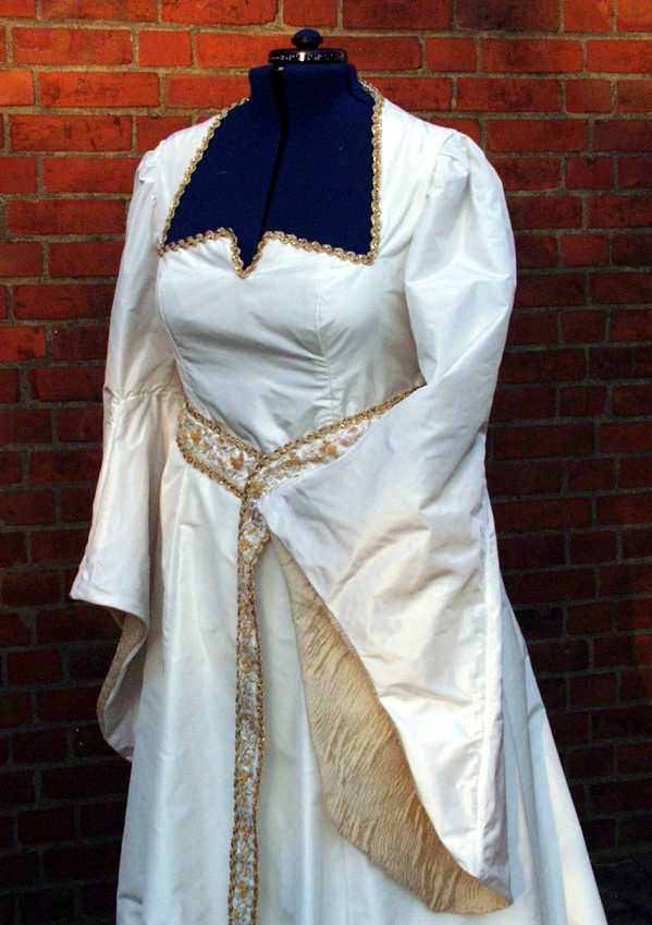 Fantasy wedding dress – Naergi's Costuming Site