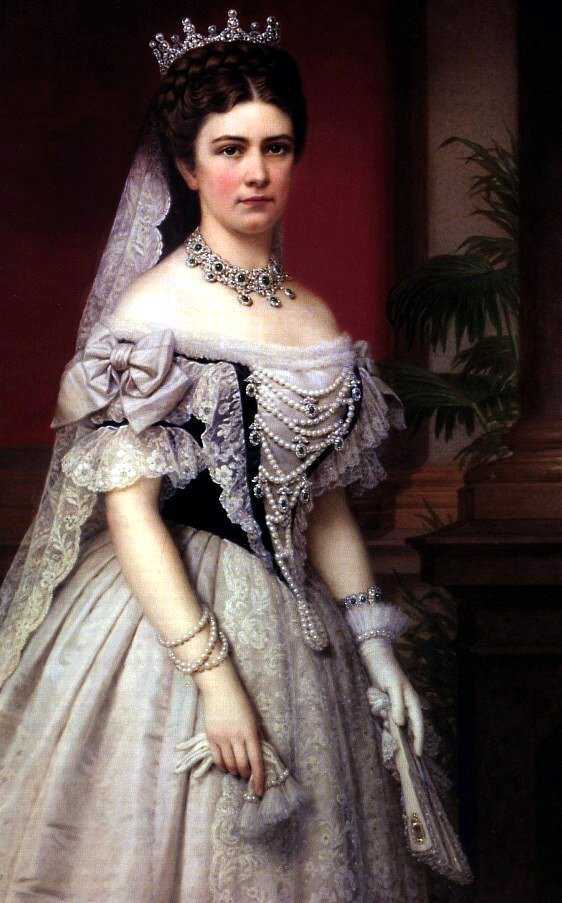 Elisabeth of Bavaria – Naergi's Costuming Site